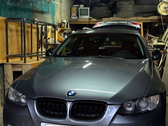 2007 BMW 3 серии 325i V (E90/E91/E92/E93), серый, 1090000 рублей - вид 1