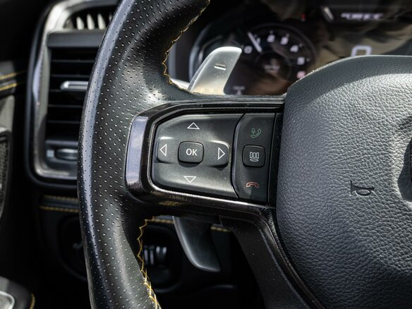 2023 Ram 1500 Crew Cab TRX V, жёлтый, 11920000 рублей - вид 24