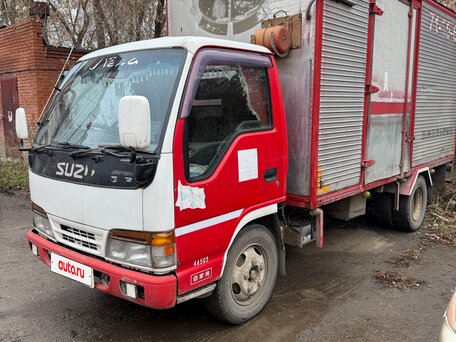 1993 Isuzu Elf (N-series), красный, 850000 рублей, вид 3