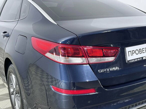 2018 Kia Optima IV Рестайлинг, синий, 1486000 рублей - вид 9