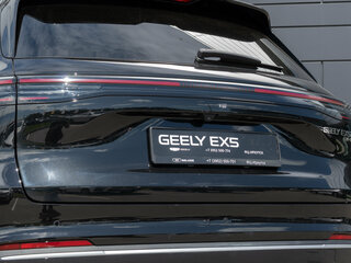 2026 Geely EX5 Гибрид EM-i, чёрный, 4174990 рублей, вид 5