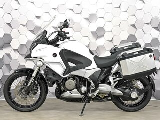 2012 Honda VFR 1200X (Crosstourer), белый, 877000 рублей, вид 4