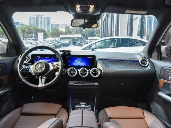 2025 Mercedes-Benz EQA 260 I Рестайлинг, белый, 4445000 рублей - вид 13