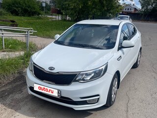 2015 Kia Rio III, белый, 850000 рублей, вид 2