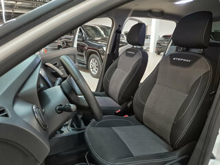 2021 Renault Sandero Stepway II Рестайлинг, белый, 1257000 рублей, вид 5