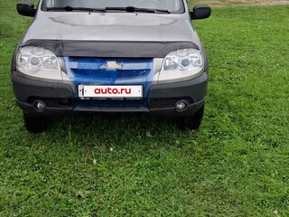 2012 Chevrolet Niva I Рестайлинг, серый, 530000 рублей, вид 1