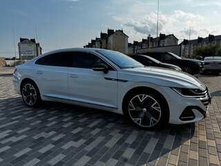 2022 Volkswagen Passat CC 380 TSI II Рестайлинг, белый, 4299909 рублей, вид 1