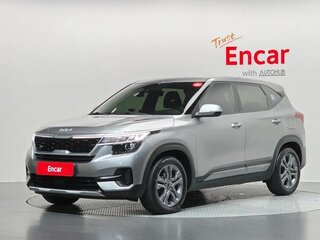 2022 Kia Seltos I, серебристый, 1750000 рублей, вид 1