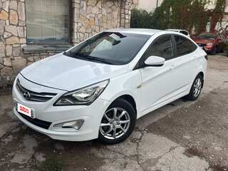 2016 Hyundai Solaris I Рестайлинг, белый, 750000 рублей, вид 2