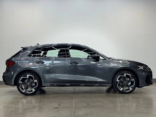 2026 Audi A3 Sportback 35 TFSI IV (8Y) Рестайлинг, серебристый, 3850000 рублей, вид 4