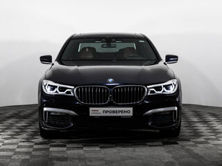 2017 BMW 7 серии Long 750Li xDrive VI (G11/G12), чёрный, 2499000 рублей, вид 2