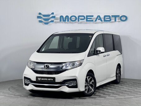 Honda Stepwgn V