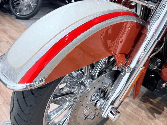 2009 Harley-Davidson CVO Street Glide, оранжевый, 1299000 рублей - вид 31