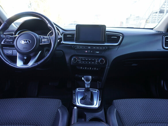 2019 Kia Ceed III, синий, 1699000 рублей - вид 11