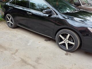 2013 Toyota Camry VII (XV50), чёрный, 1400000 рублей, вид 4