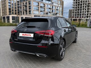 2018 Mercedes-Benz A-Класс 200 IV (W177), чёрный, 2290000 рублей, вид 3