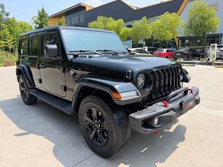 2022 Jeep Wrangler IV (JL), чёрный, 4930111 рублей, вид 4
