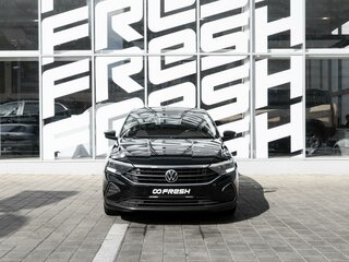 2020 Volkswagen Polo VI, чёрный, 1521000 рублей, вид 3