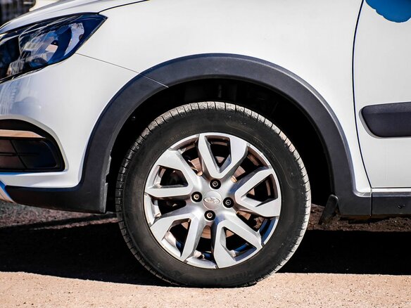 2023 Lada (ВАЗ) Granta Cross Euro-2 I Рестайлинг, белый, 820000 рублей - вид 8