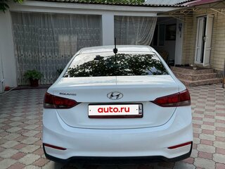 2017 Hyundai Solaris I Рестайлинг, белый, 830000 рублей, вид 5