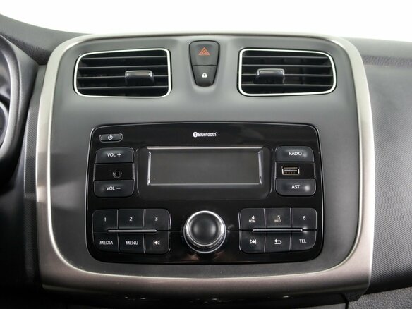 2019 Renault Logan Stepway II Рестайлинг, белый, 1299000 рублей - вид 12