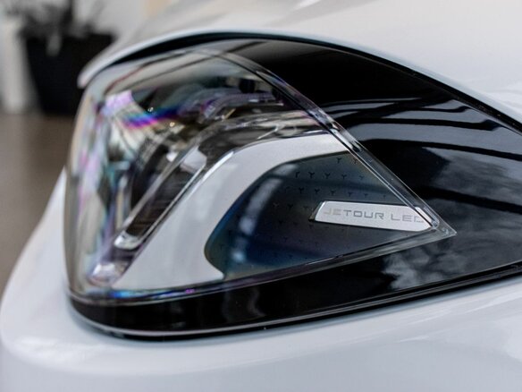 2026 Jetour X70+ I Рестайлинг, белый, 3399000 рублей - вид 8