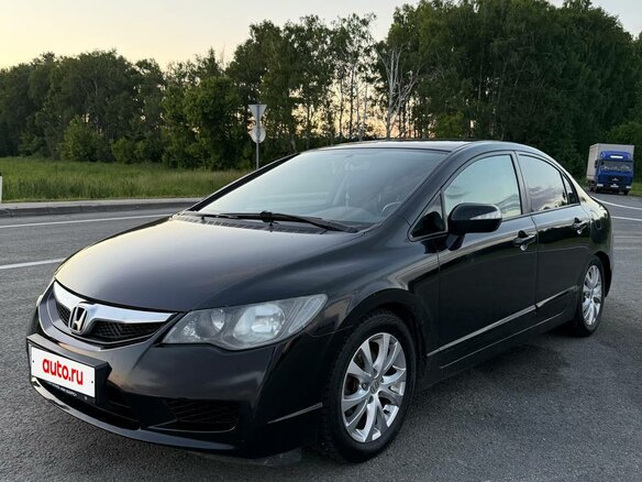 2009 Honda Civic VIII Рестайлинг, чёрный, 850000 рублей