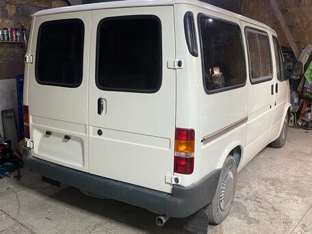 1998 Ford Transit, красный, 700000 рублей, вид 2
