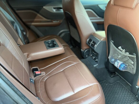 2018 Jaguar F-Pace I, чёрный, 2990000 рублей - вид 22