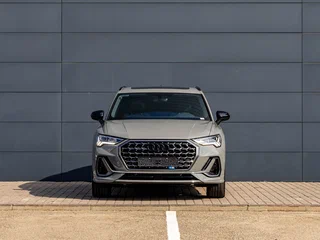 2025 Audi Q3 45 TFSI II (F3), серый, 2795000 рублей, вид 2