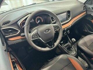 2026 Lada (ВАЗ) Vesta SW Cross I Рестайлинг (NG), коричневый, 2043000 рублей, вид 3