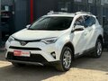 2017 Toyota RAV4 IV (XA40) Рестайлинг, белый - вид 3