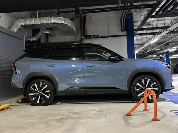 2024 Geely Atlas II, синий, 3150000 рублей - вид 1