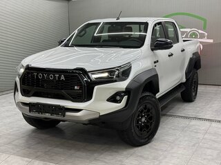 2025 Toyota Hilux VIII Рестайлинг 2, белый, 7050000 рублей, вид 3