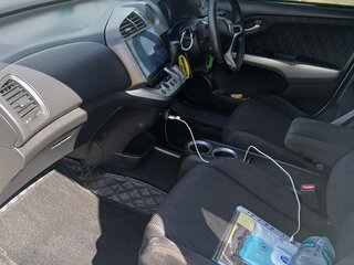 2009 Honda Stream II, белый, 1250000 рублей, вид 5
