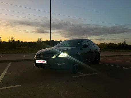 2019 Skoda Octavia III (A7) Рестайлинг, чёрный, 1950000 рублей, вид 1