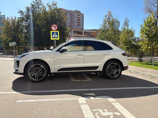 2021 Porsche Macan I Рестайлинг, белый, 6400000 рублей, вид 5