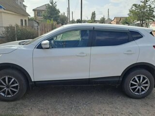2014 Nissan Qashqai II, белый, 1400000 рублей, вид 4