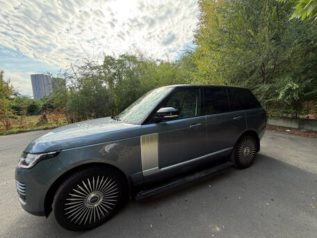 2021 Land Rover Range Rover IV Рестайлинг, серый, 10500000 рублей, вид 4