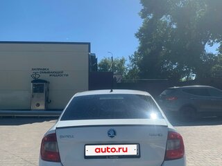 2015 Skoda Rapid I, белый, 300000 рублей, вид 3