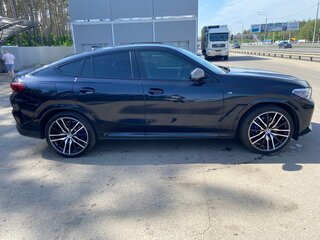 2021 BMW X6 M50d III (G06), чёрный, 8500000 рублей, вид 4