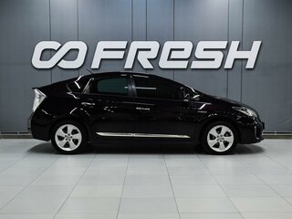 2013 Toyota Prius III Рестайлинг (XW30), фиолетовый, 1199000 рублей, вид 5