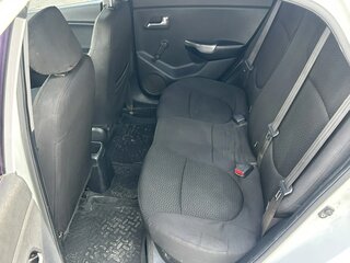 2012 Kia Rio III, белый, 440000 рублей, вид 3