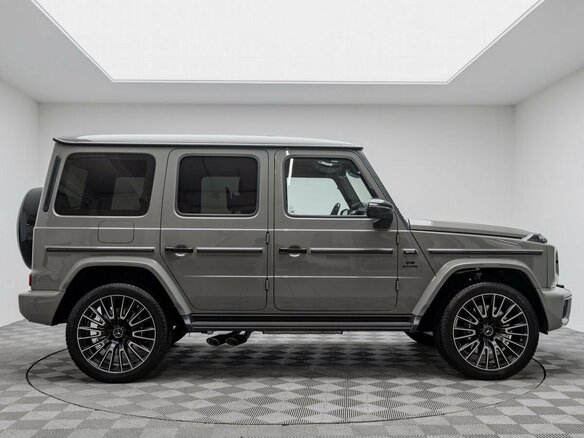 2026 Mercedes-Benz G-Класс AMG 63 AMG II (W465) Рестайлинг, серый, 31990000 рублей - вид 6