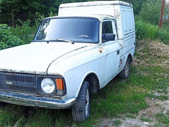 1989 Иж 2715 I Рестайлинг, белый, 35000 рублей