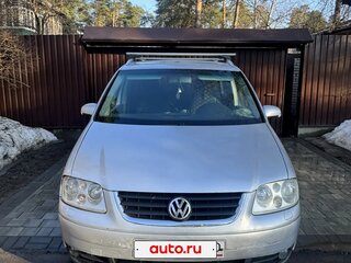 2005 Volkswagen Touran I, серебристый, 510000 рублей, вид 2