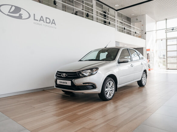 2026 Lada (ВАЗ) Granta I Рестайлинг, серебристый