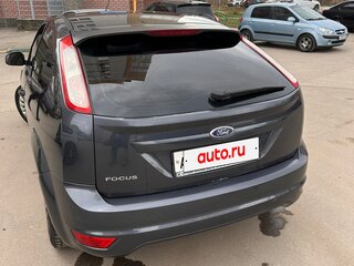 2010 Ford Focus II Рестайлинг, серый, 600000 рублей, вид 3