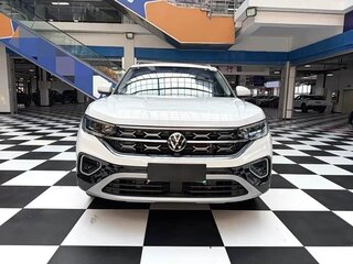 2023 Volkswagen Tayron I Рестайлинг, белый, 1950000 рублей, вид 2