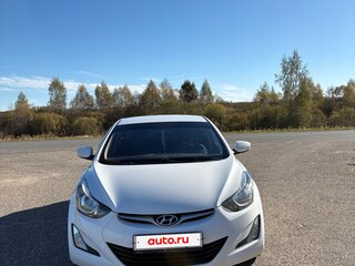 2015 Hyundai Elantra V (MD) Рестайлинг, белый, 1200000 рублей, вид 2